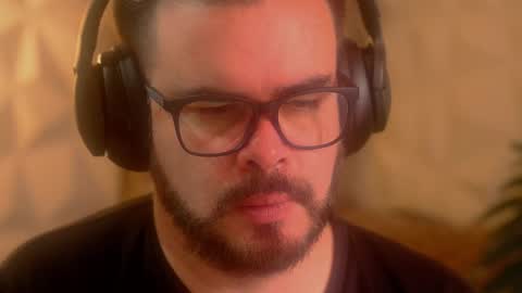 Snapshot of sanders_white chatting on January 9, 1:25 pm Sanders online show from January 9, 1:25 pm