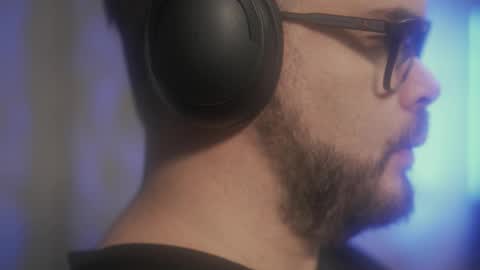 Snapshot of sanders_white chatting on March 7, 4:31 am Sanders online show from March 7, 4:31 am