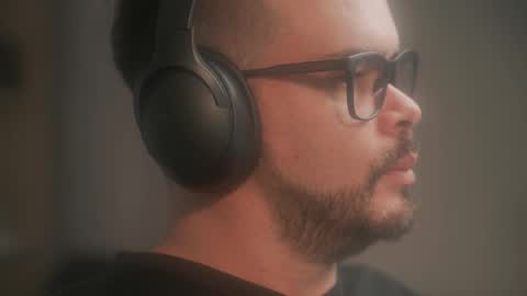 Snapshot of sanders_white chatting on March 19, 1:53 am Sanders online show from March 19, 1:53 am