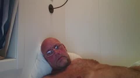 Snapshot of sandnesrune523 chatting on October 16, 5:30 am sandnesrune523 online show from October 16, 5:30 am