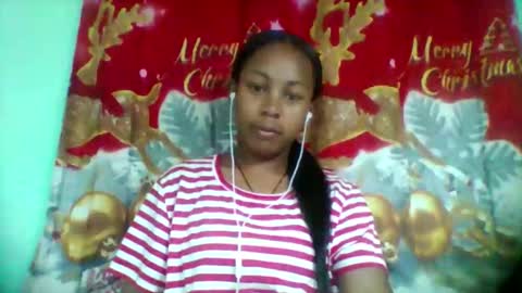 Snapshot of sandra1253099 chatting on September 16, 5:52 am sandra1253099 online show from September 16, 5:52 am