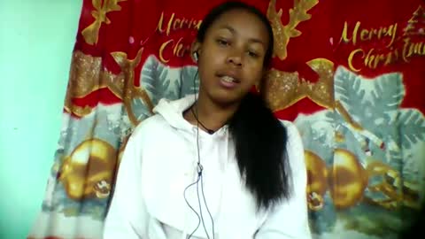 Snapshot of sandra1253099 chatting on September 23, 5:32 am sandra1253099 online show from September 23, 5:32 am