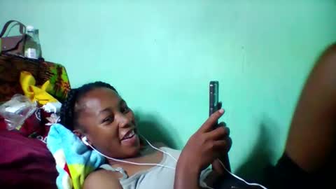 sandra1253099 online show from January 14, 6:46 pm