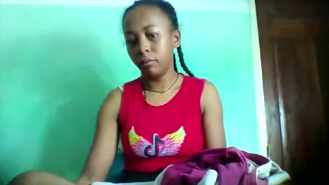 Snapshot of sandra1253099 chatting on May 15, 3:24 am sandra1253099 online show from May 15, 3:24 am