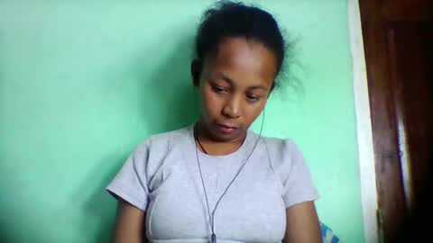 Snapshot of sandra1253099 chatting on May 19, 5:08 pm sandra1253099 online show from May 19, 5:08 pm