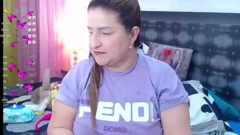 Snapshot of sandra_20_ chatting on July 14, 11:16 am SANDRA online show from July 14, 11:16 am
