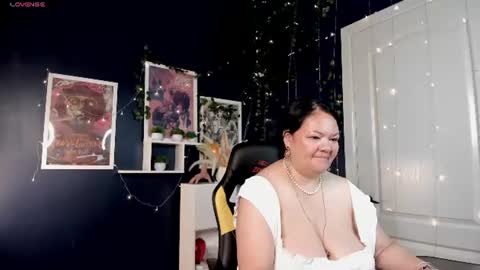 Snapshot of sandra__jackson chatting on July 1, 2:46 am sandra__jackson online show from July 1, 2:46 am