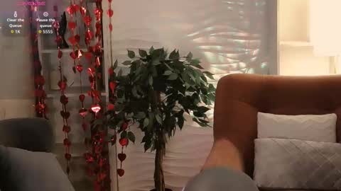 Sandra online show from February 19, 5:36 am