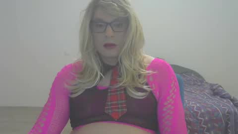 sandraclara online show from March 8, 11:39 pm