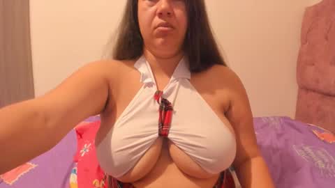 Snapshot of sandraclarkx69 chatting on June 4, 3:51 pm sandraclarkx69 online show from June 4, 3:51 pm