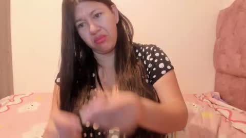 Snapshot of sandraclarkx69 chatting on June 15, 11:34 am sandraclarkx69 online show from June 15, 11:34 am