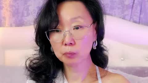 Snapshot of sandrami__ chatting on May 10, 9:58 am Sandra online show from May 10, 9:58 am