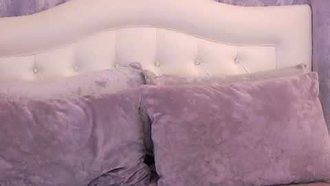 Snapshot of sandrami__ chatting on July 13, 10:07 am Sandra online show from July 13, 10:07 am