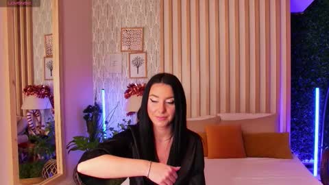 Sandra online show from December 20, 6:59 pm