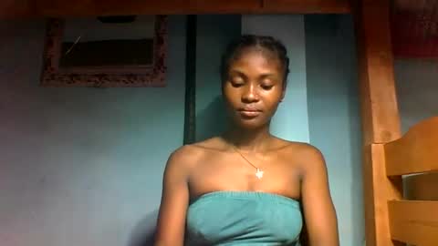 sandricaaa online show from March 13, 3:35 am