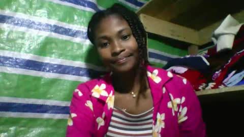 Snapshot of sandricaaa chatting on June 5, 8:14 pm sandricaaa online show from June 5, 8:14 pm