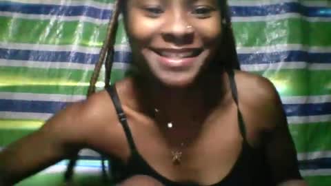 sandricaaa online show from July 7, 5:43 am