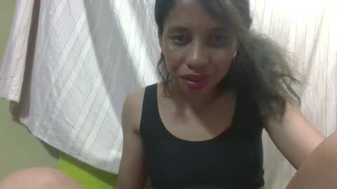 sandrinah788632 online show from October 17, 7:05 pm