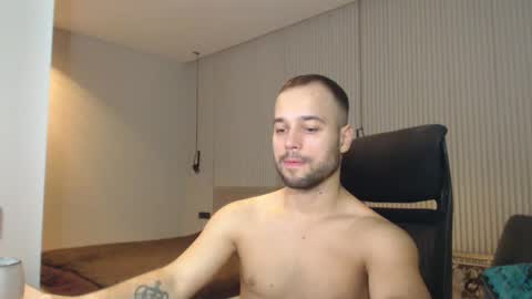 DeAlex online show from February 12, 1:16 pm