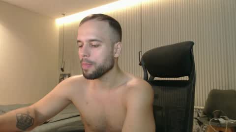 DeAlex online show from October 21, 1:34 pm