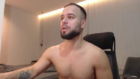 DeAlex online show from November 18, 10:09 am