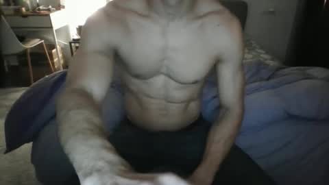 Snapshot of sandrofitness chatting on January 6, 12:03 am sandro online show from January 6, 12:03 am