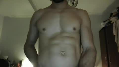 Snapshot of sandrofitness chatting on February 6, 2:05 am sandro online show from February 6, 2:05 am