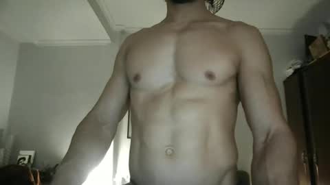 Snapshot of sandrofitness chatting on February 17, 1:57 am sandro online show from February 17, 1:57 am