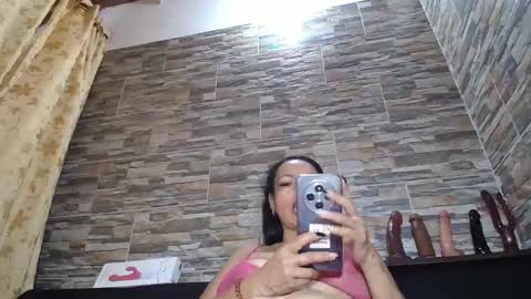 Snapshot of sandy10_vanegas chatting on November 7, 2:28 pm sandy10_vanegas online show from November 7, 2:28 pm