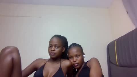 Snapshot of sandy_bby1 chatting on September 15, 12:49 pm sandy online show from September 15, 12:49 pm