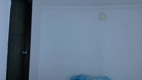 Snapshot of sandylau_ chatting on May 16, 8:07 pm sandy online show from May 16, 8:07 pm