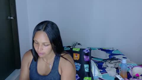 Snapshot of sandylau_ chatting on May 20, 9:32 pm sandy online show from May 20, 9:32 pm