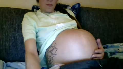 Snapshot of sandysun_shine chatting on December 5, 7:17 pm Sandy online show from December 5, 7:17 pm