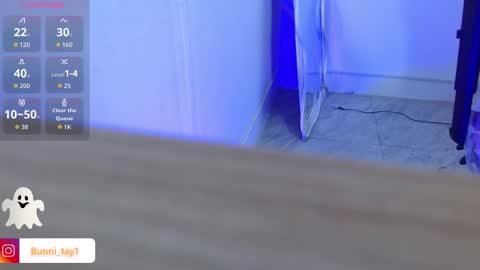 sandyy_tay online show from November 1, 11:23 am