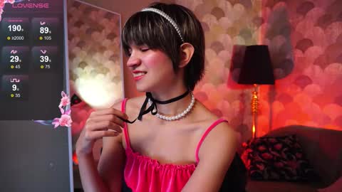 Viola  online show from November 14, 9:02 pm