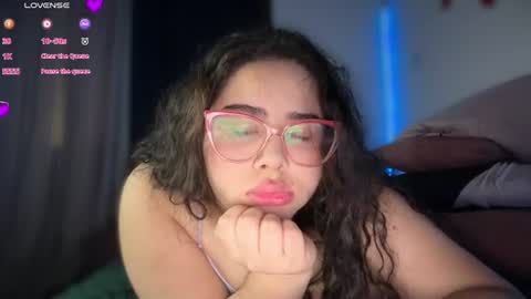 Snapshot of sansaleya69 chatting on June 25, 5:12 am sansaleya online show from June 25, 5:12 am