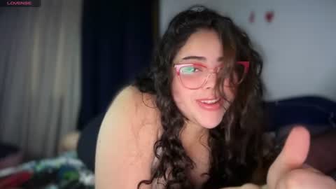 Snapshot of sansaleya69 chatting on July 2, 2:33 am sansaleya online show from July 2, 2:33 am