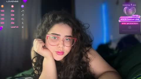 Snapshot of sansaleya69 chatting on July 4, 4:29 am sansaleya online show from July 4, 4:29 am