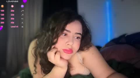 Snapshot of sansaleya69 chatting on July 10, 3:22 am sansaleya online show from July 10, 3:22 am