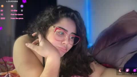 Snapshot of sansaleya69 chatting on July 15, 4:07 am sansaleya online show from July 15, 4:07 am