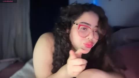 Snapshot of sansaleya69 chatting on July 24, 2:53 am sansaleya online show from July 24, 2:53 am
