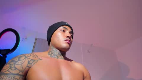 Santi Ferrer online show from February 23, 11:57 pm