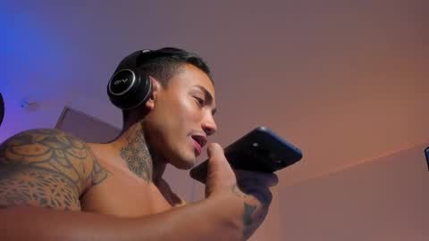 Santi Ferrer online show from June 2, 2:35 am