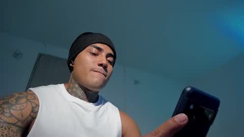 Santi Ferrer online show from June 27, 3:00 am