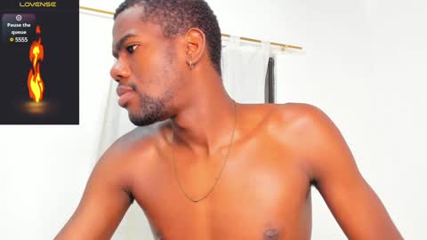 Santibrown online show from February 4, 11:27 pm