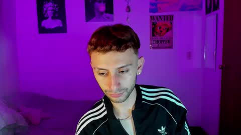 Snapshot of santi_mateo chatting on September 14, 5:06 am Santi online show from September 14, 5:06 am