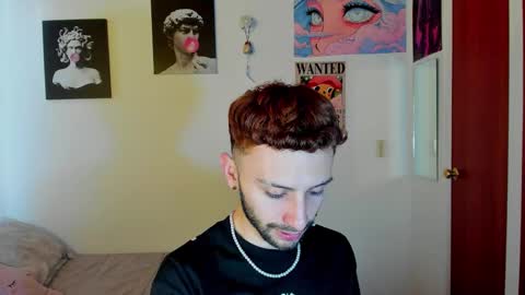 Snapshot of santi_mateo chatting on September 21, 7:37 pm Santi online show from September 21, 7:37 pm