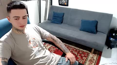 santi_ss online show from December 2, 12:49 am