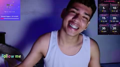 santi online show from June 12, 2:05 pm