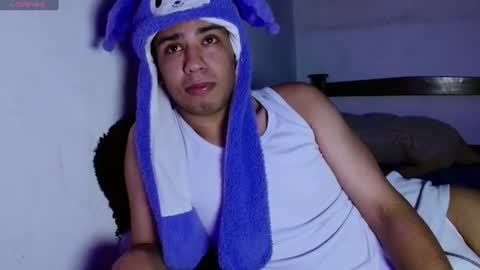 santi online show from July 4, 10:05 pm
